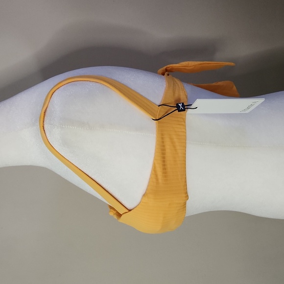 Nwt Vitamin A Kaya Bikini Top - Picture 6 of 12